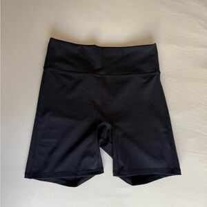 Fabletics Women's 4 inch Black Bike Shorts